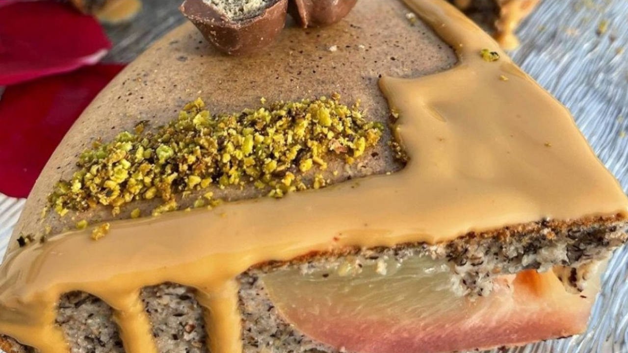 Mega pancake pesca e burro di arachidi